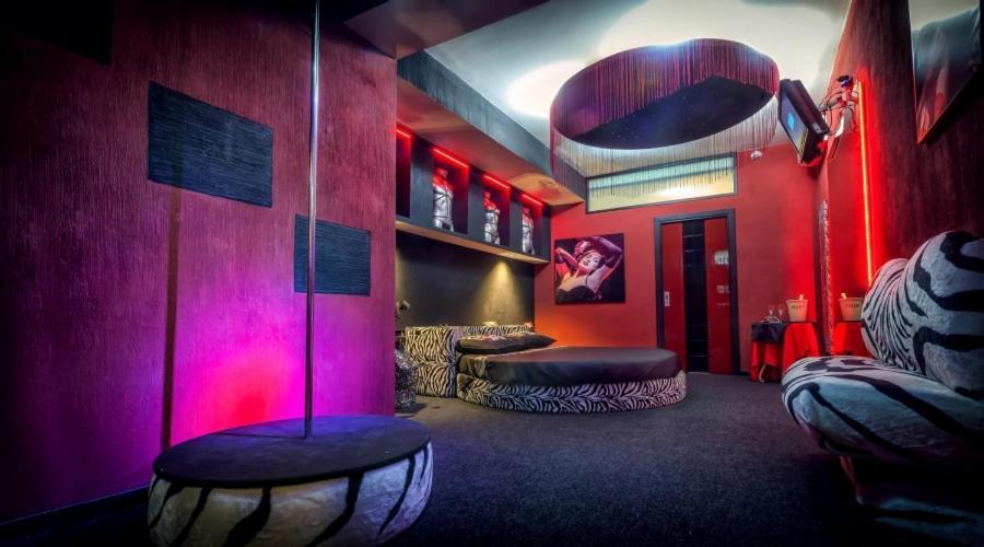 קאסוריה Hotel Daytona Palace מראה חיצוני תמונה