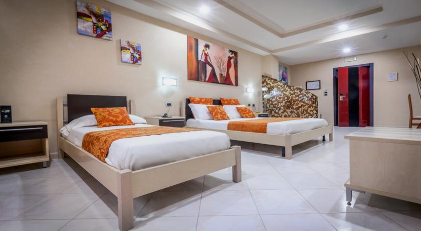 קאסוריה Hotel Daytona Palace מראה חיצוני תמונה